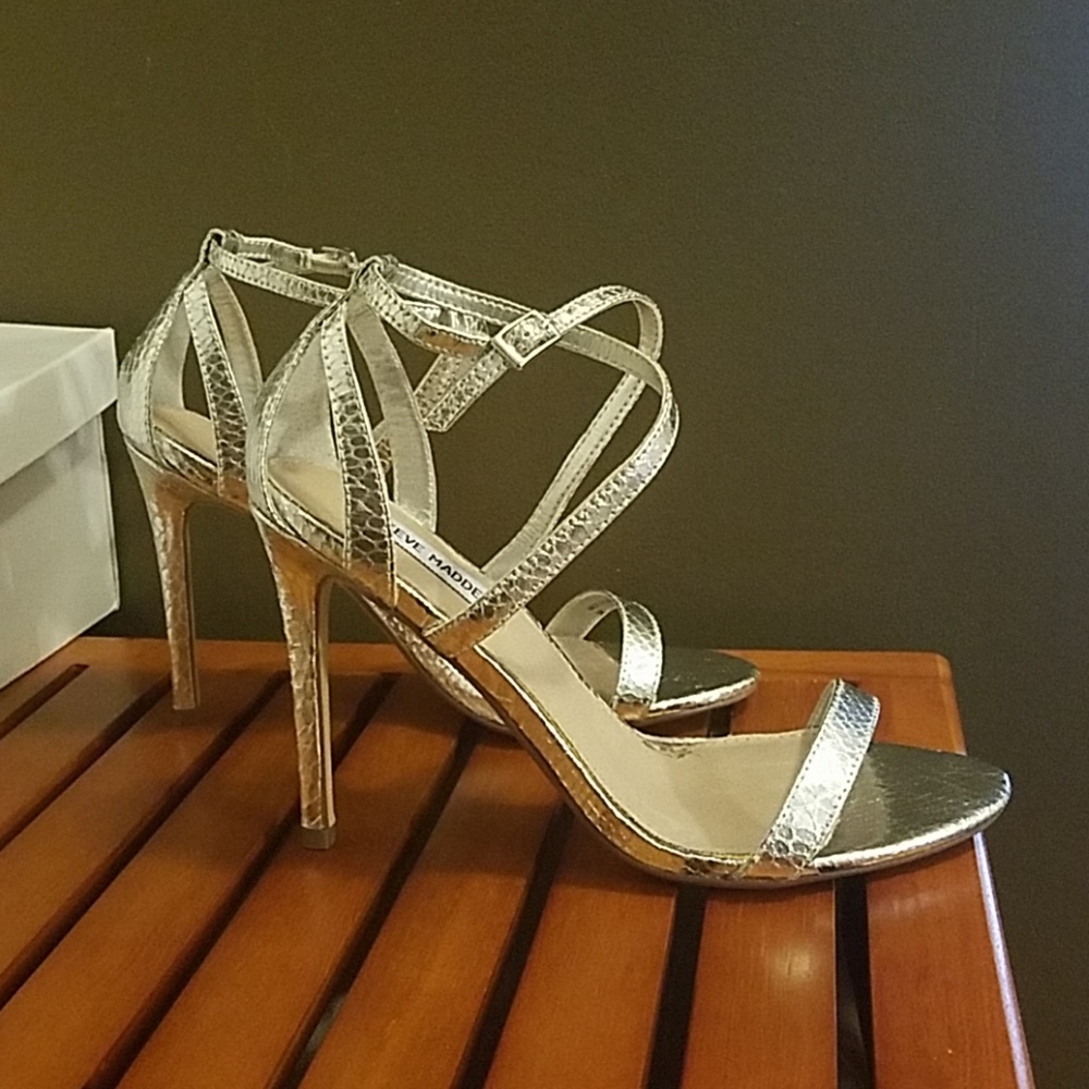 High heels - Picture 3 of 5